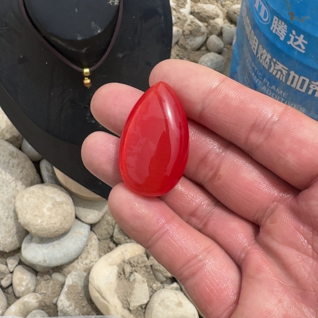 精品无镶嵌小吊坠
