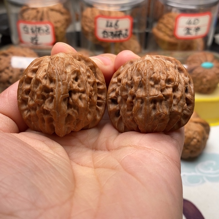 文玩核桃吊坠38山地磨