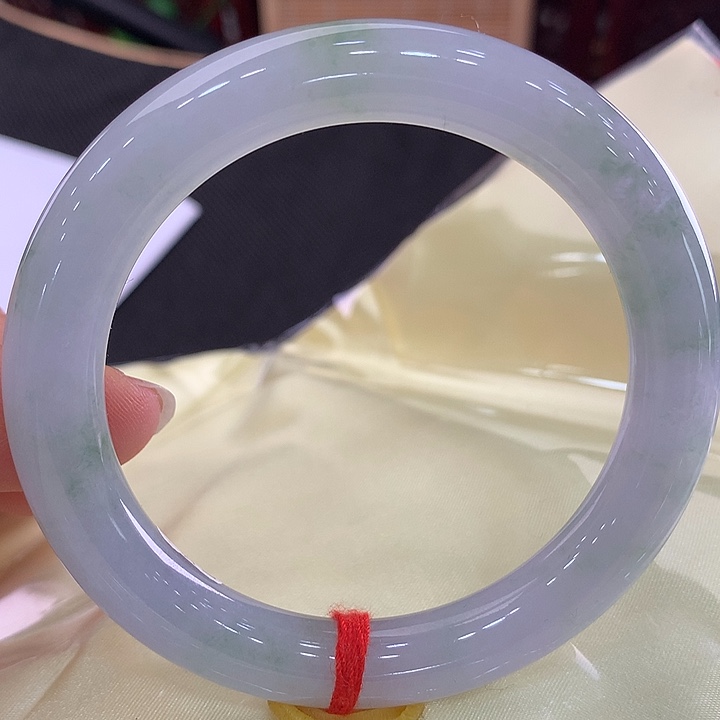 翡翠手镯未镶嵌天然缅甸翡翠手镯