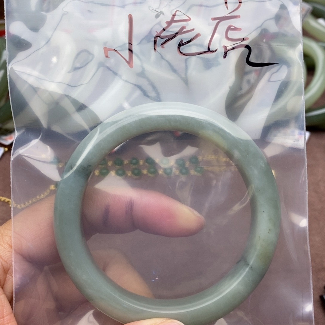 和田玉手镯未镶嵌?*?