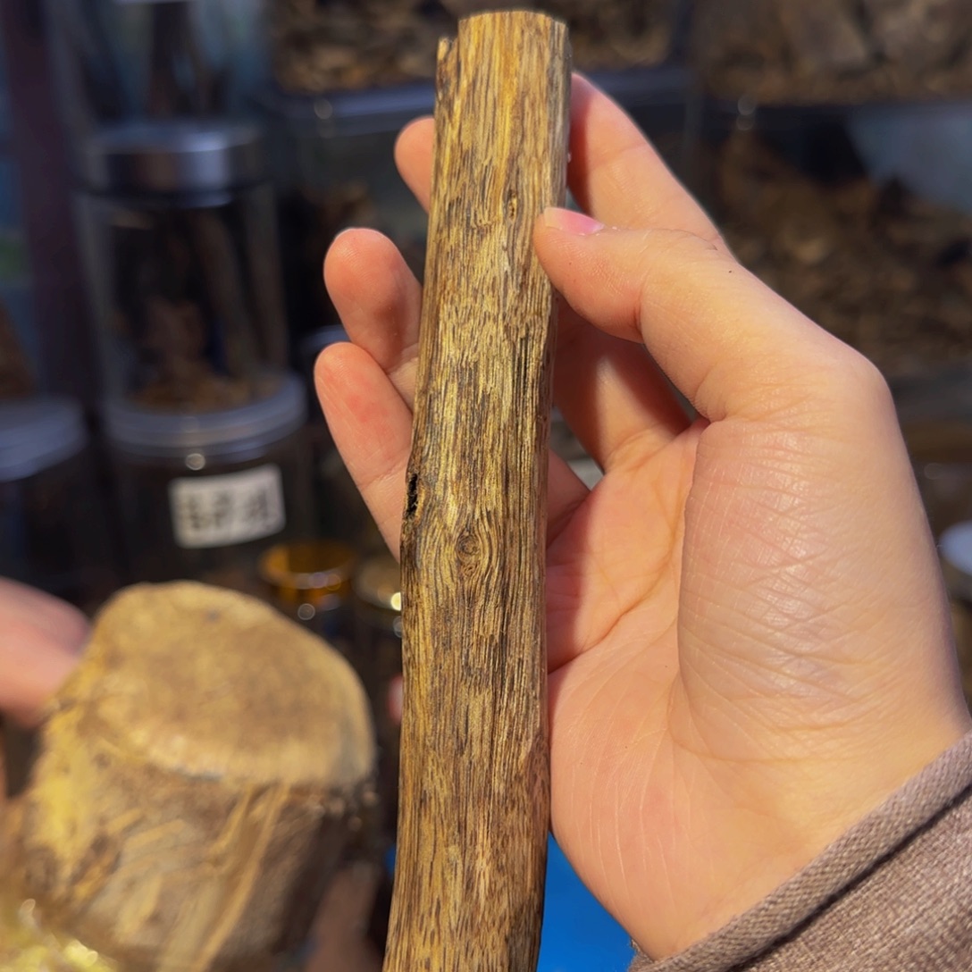 沉香碎屑沉香18.8克85白棋