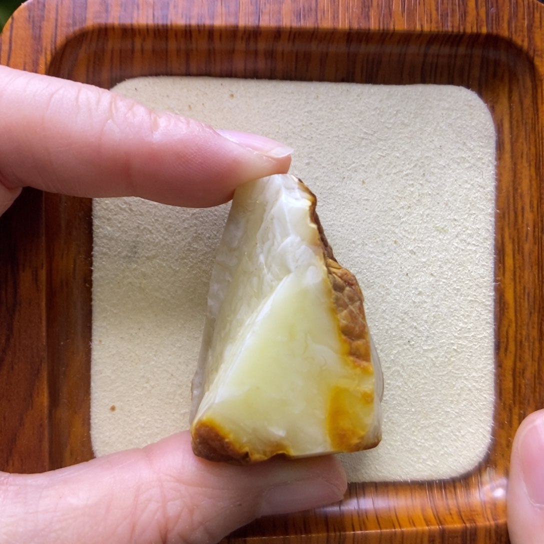 定制琥珀未镶嵌敏