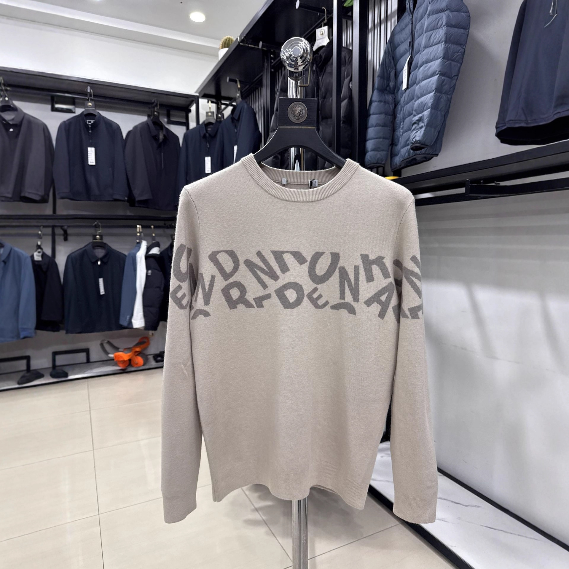 【H家】提花柔软专柜剪标 秋新圆领亲肤提花修身保暖毛衣3D103A