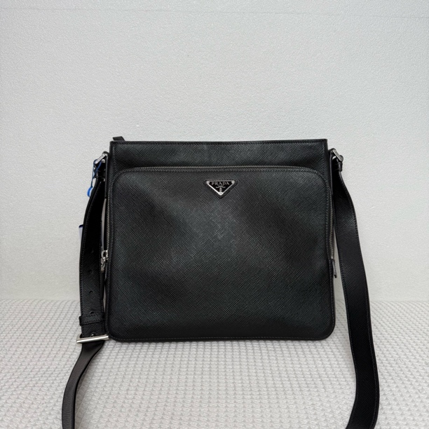 95新 Prada/普拉达 7121/经典百搭潮流黑色全皮单肩包