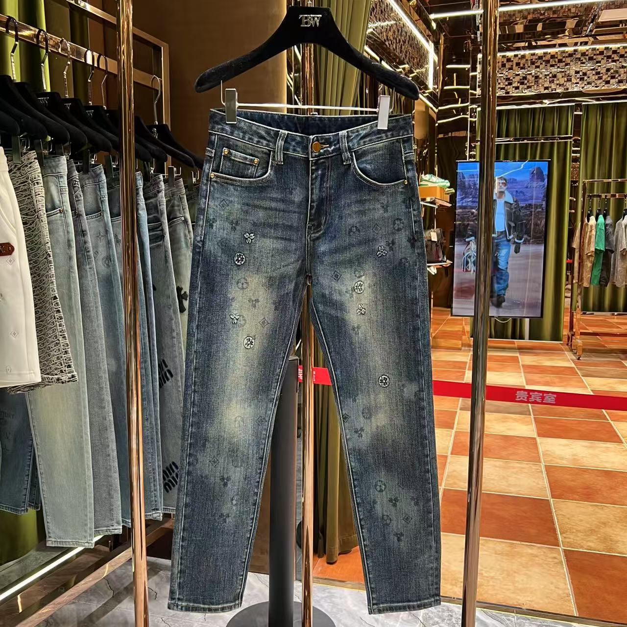 PG【TI专属】2025新款轻奢潮牌重工定制洗水弹力牛仔裤-77302