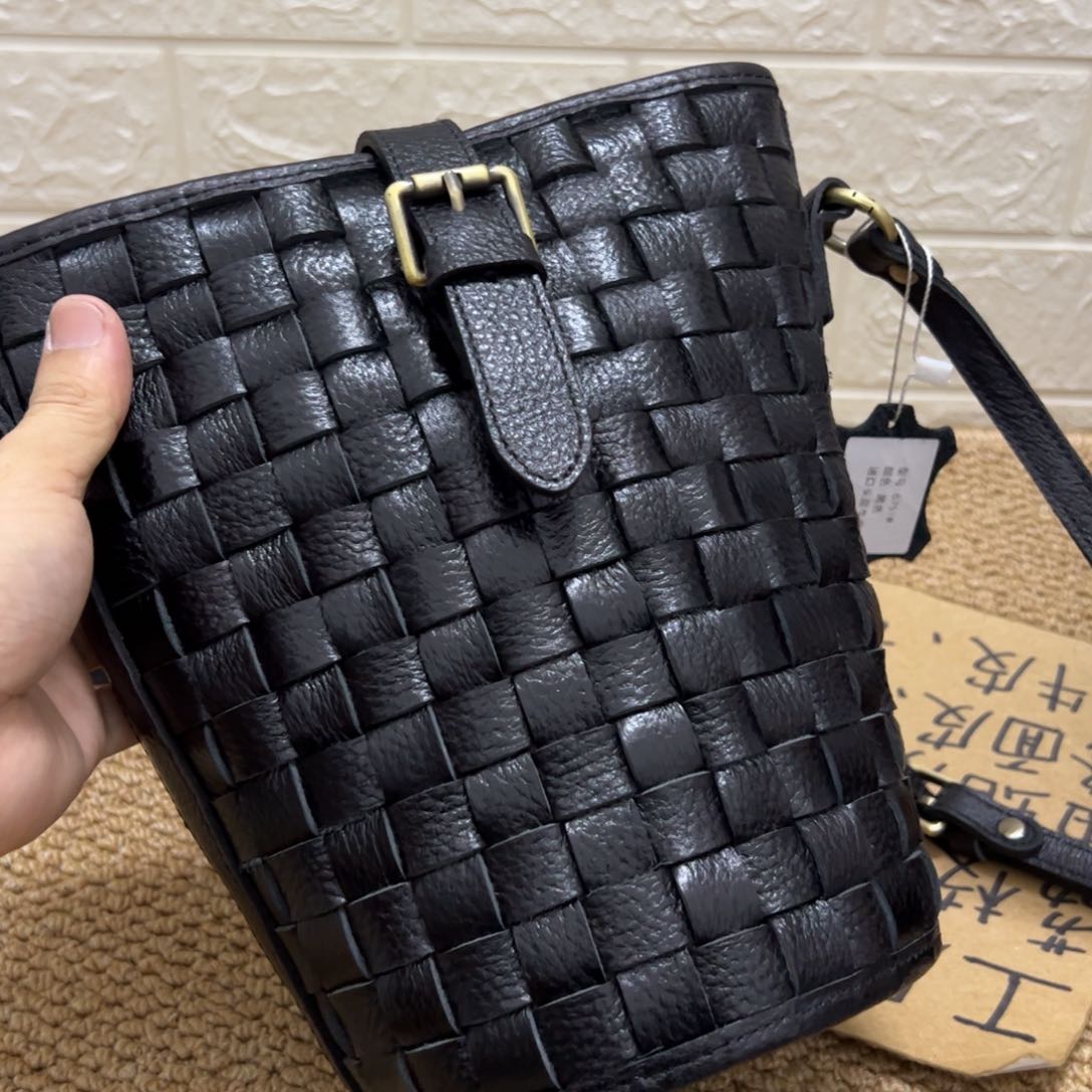 【闪购商品】头层牛皮黑色