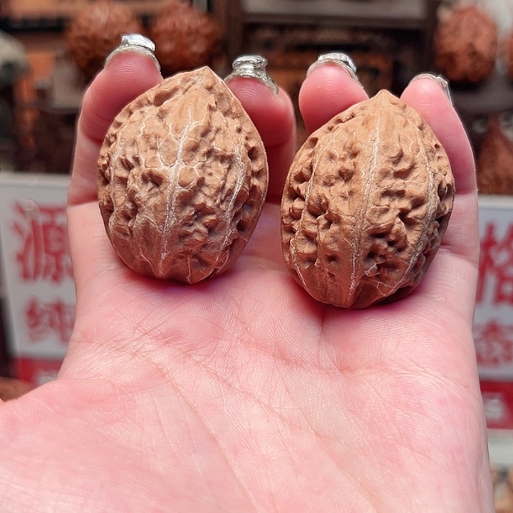 吊坠文玩核桃小月饼
