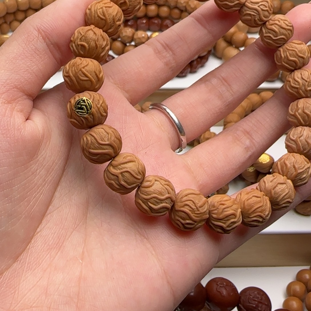 ****ℳ猴头核桃吊坠全品单标小毒液