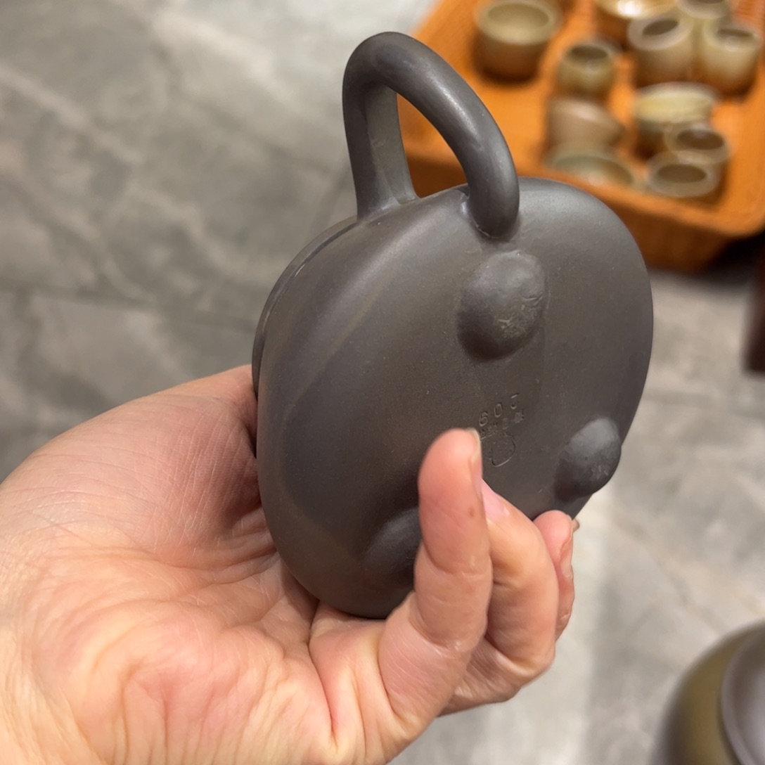 贵台龙窑柴烧茶壶A81