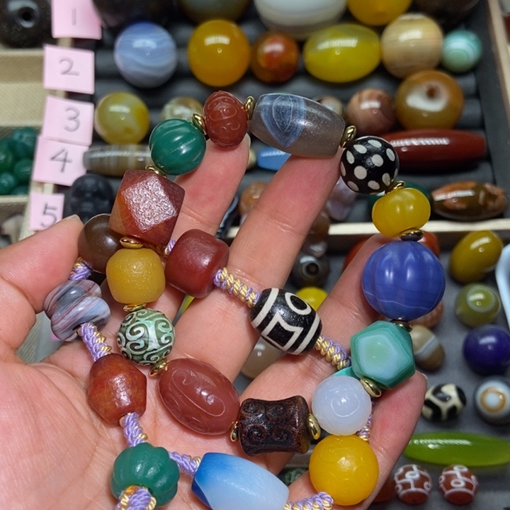 玛瑙/玉髓配珠未镶嵌逸*