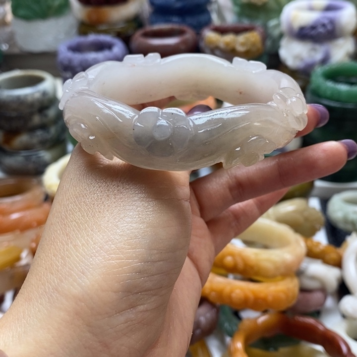 夢***影石英质玉未镶嵌手镯