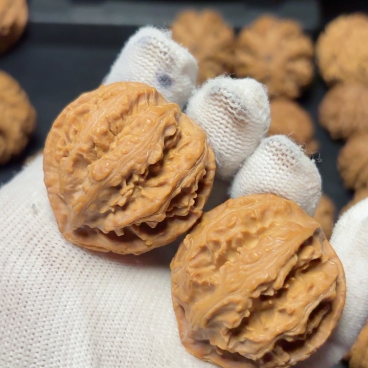 文玩核桃吊坠秦岭灯笼11