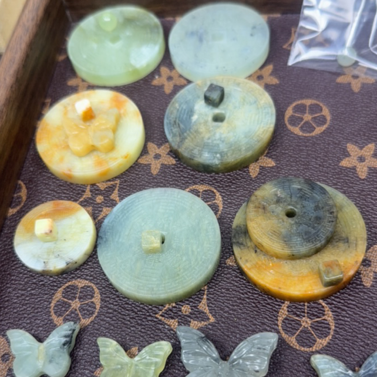 天然岫玉多样性发货