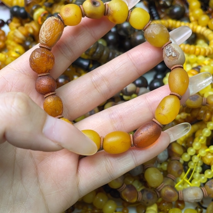 张***水意臻珠宝天然手串