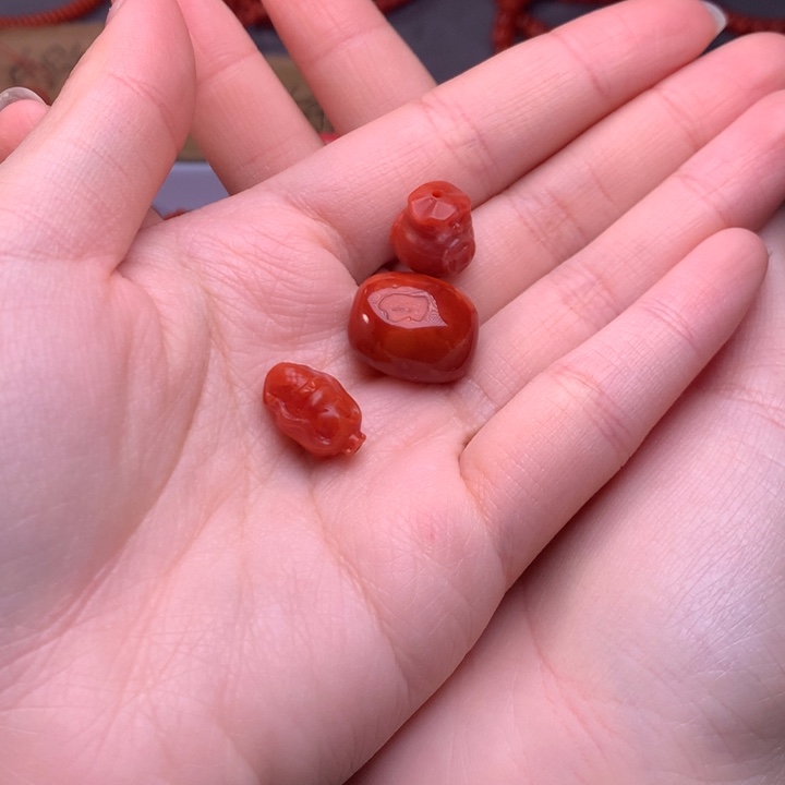 【闪购商品】未镶嵌配饰微瑕南红玛瑙