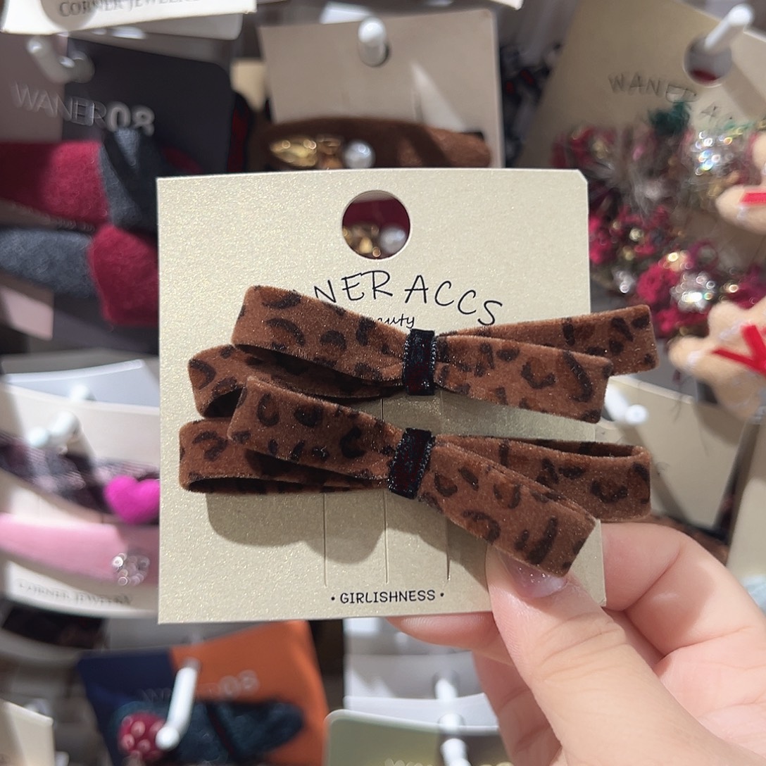 非金属豹纹蝴蝶结鸭夹一对