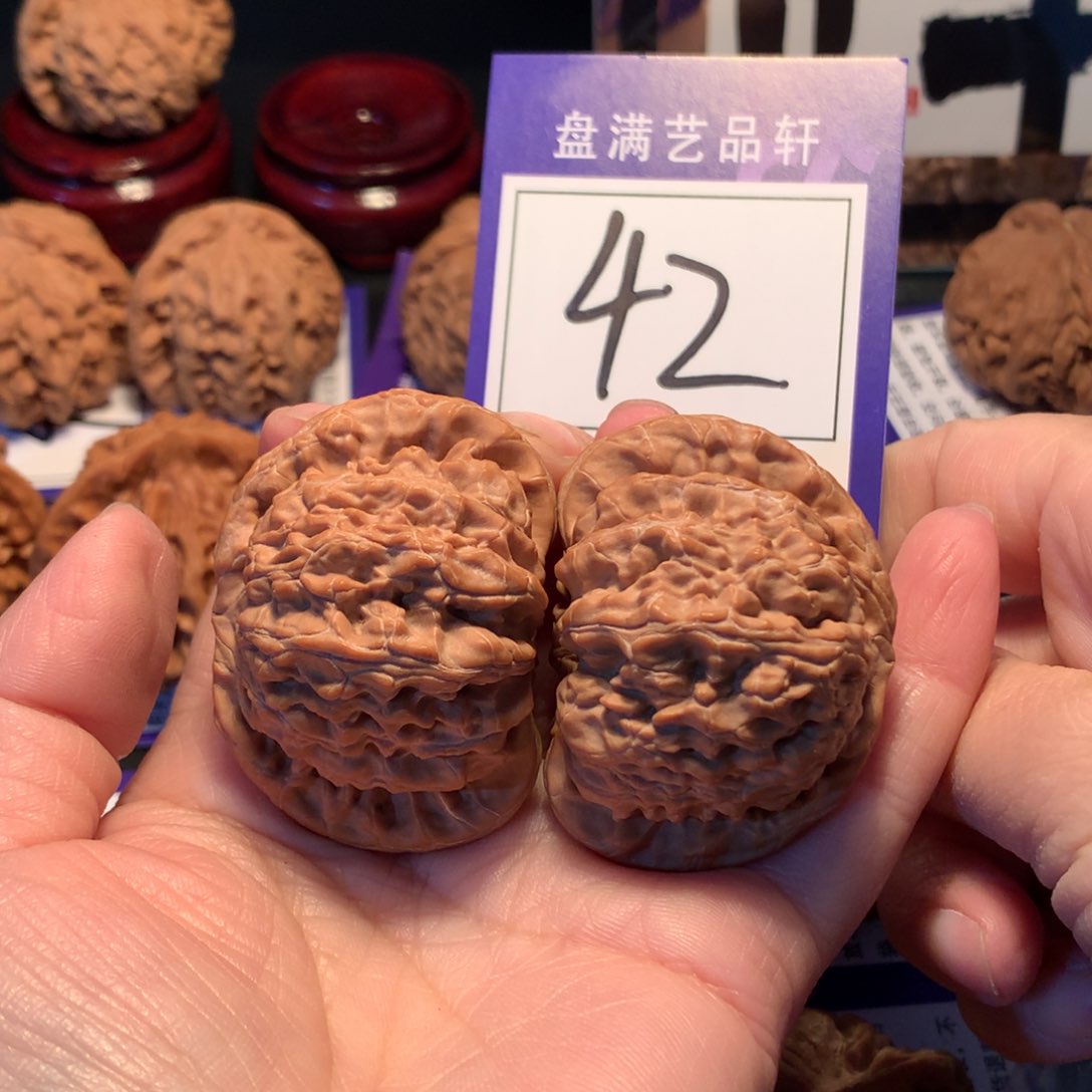文玩核桃把件阿*42白狮子4.7