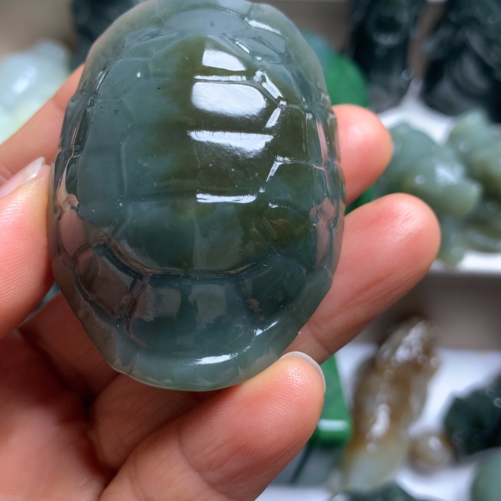 d***9和田玉未镶嵌颈饰