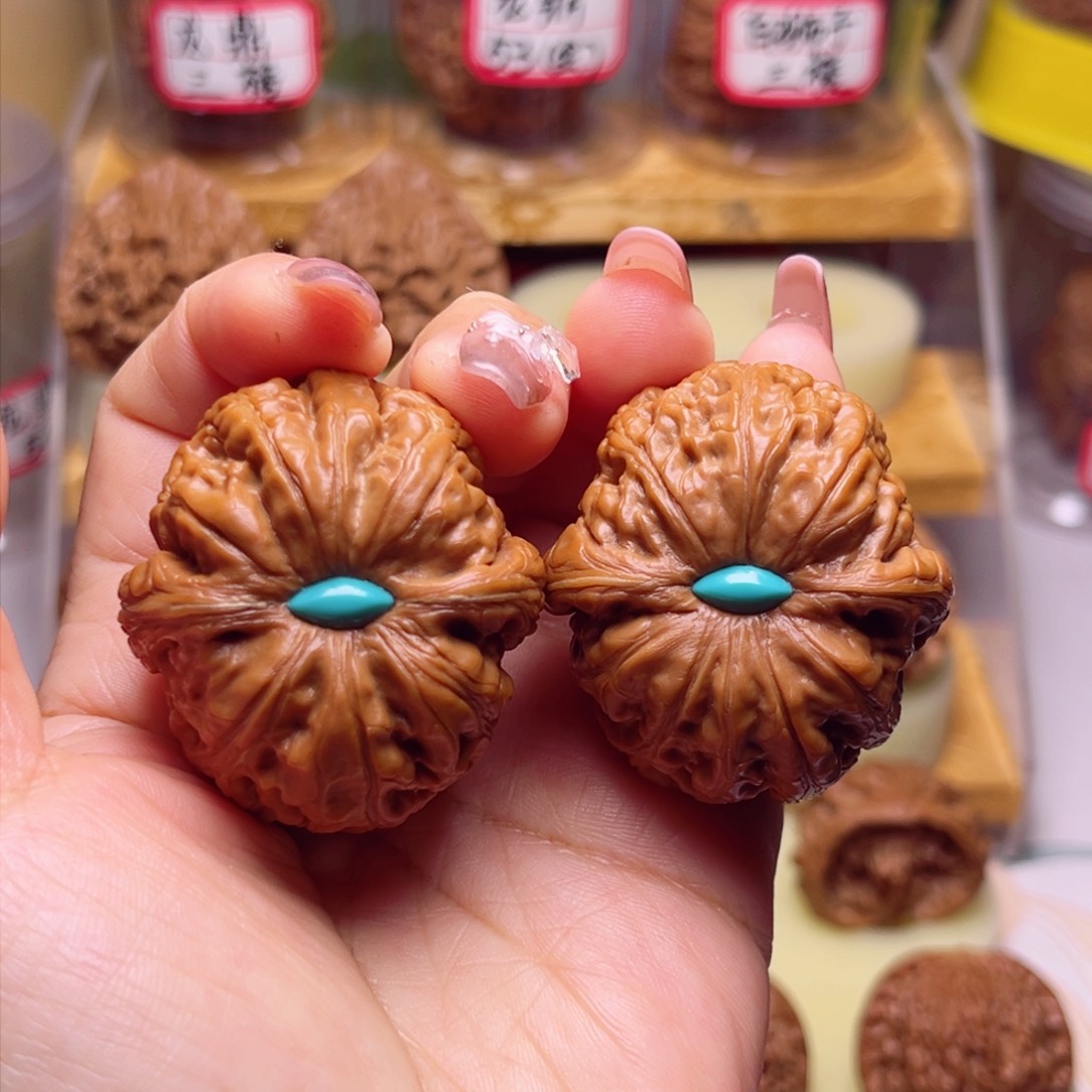 文玩核桃吊坠44尺平谷元宝