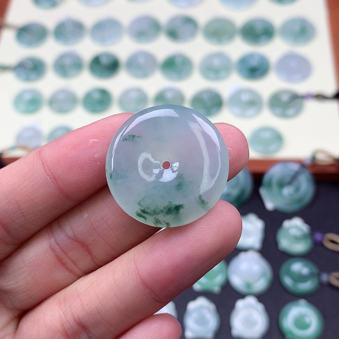 颈饰未镶嵌翡翠董*丽尺寸27.5-5.5