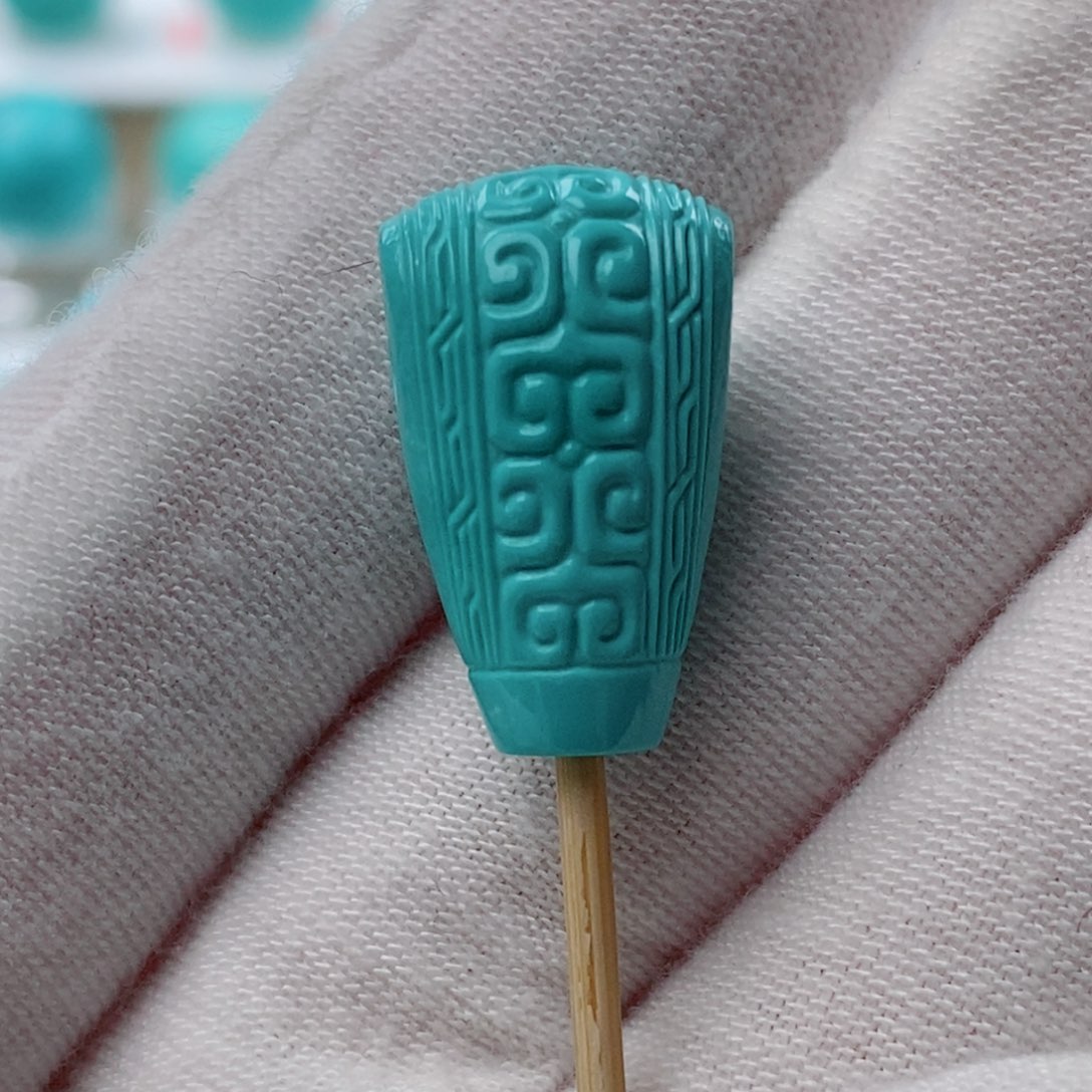 绿松石配饰未镶嵌