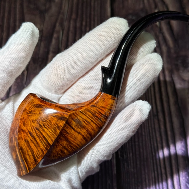 进口石楠木手工烟斗“盾牌”弯斗