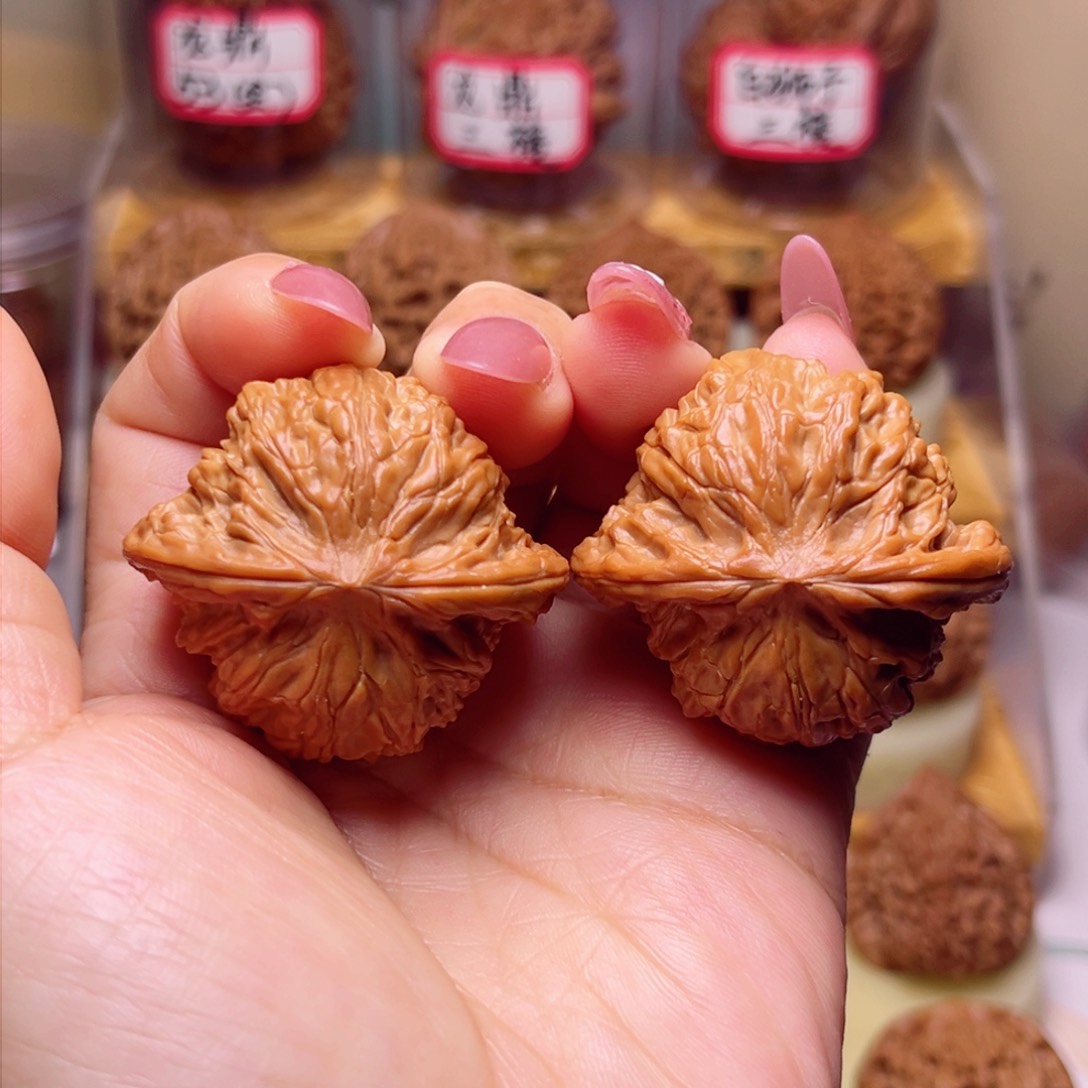 文玩核桃吊坠42尺磨盘