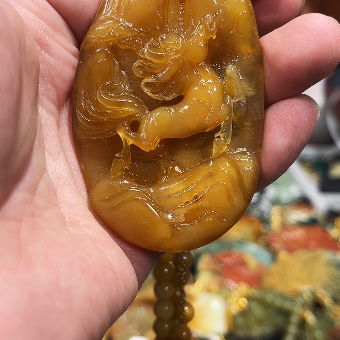 岫玉未镶嵌毛衣链