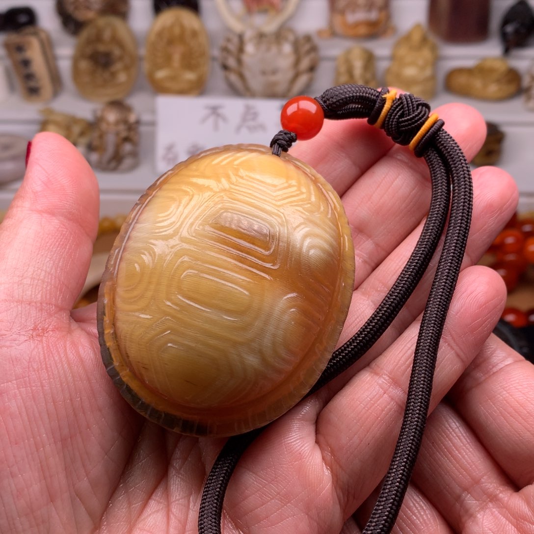 驼骨其他驴蹄富甲手把件