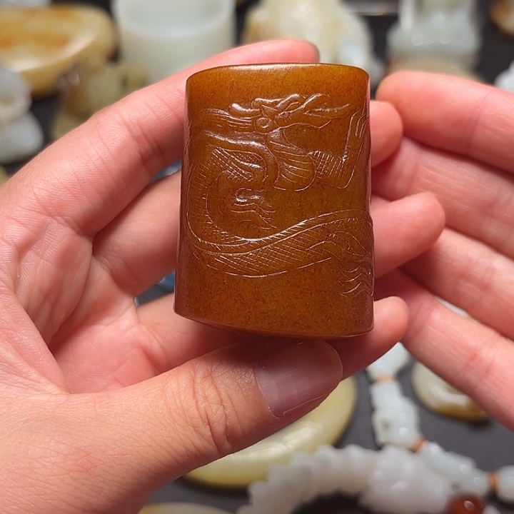 妙***慧和田玉未镶嵌把件