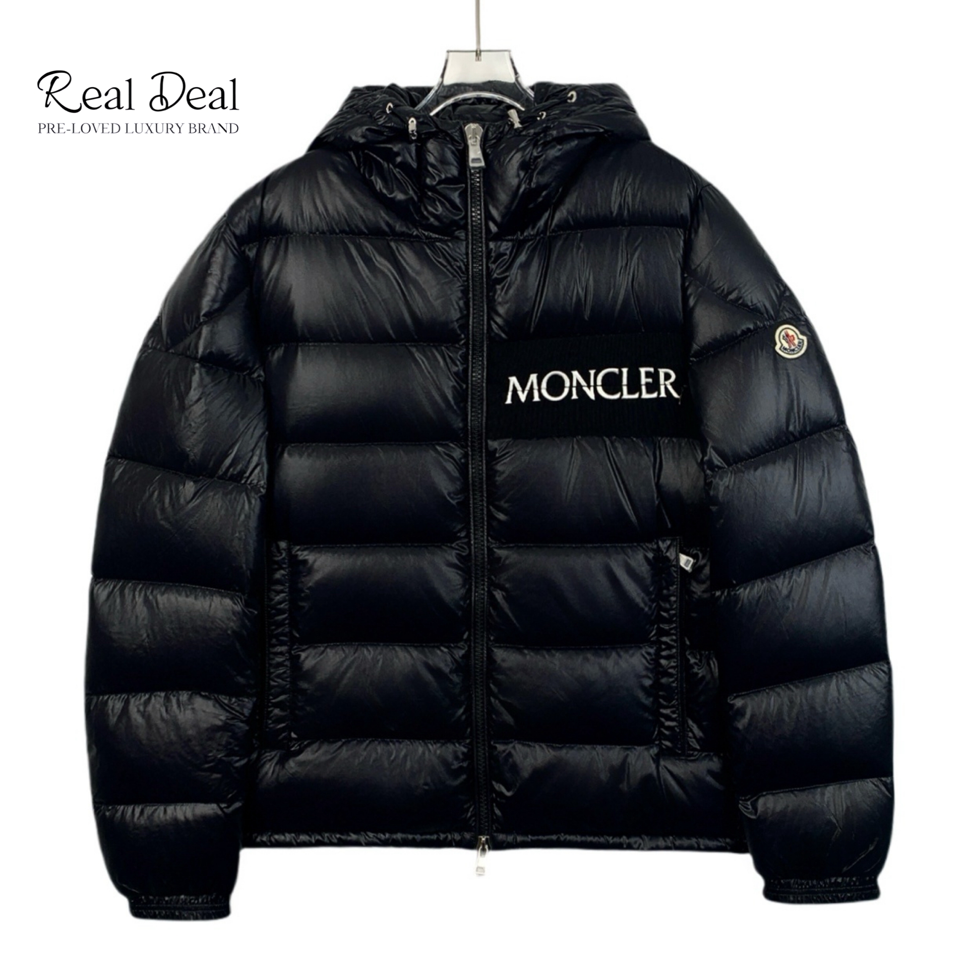 99新 MONCLER H12916 徽标贴饰连帽拉链羽绒服 XL码