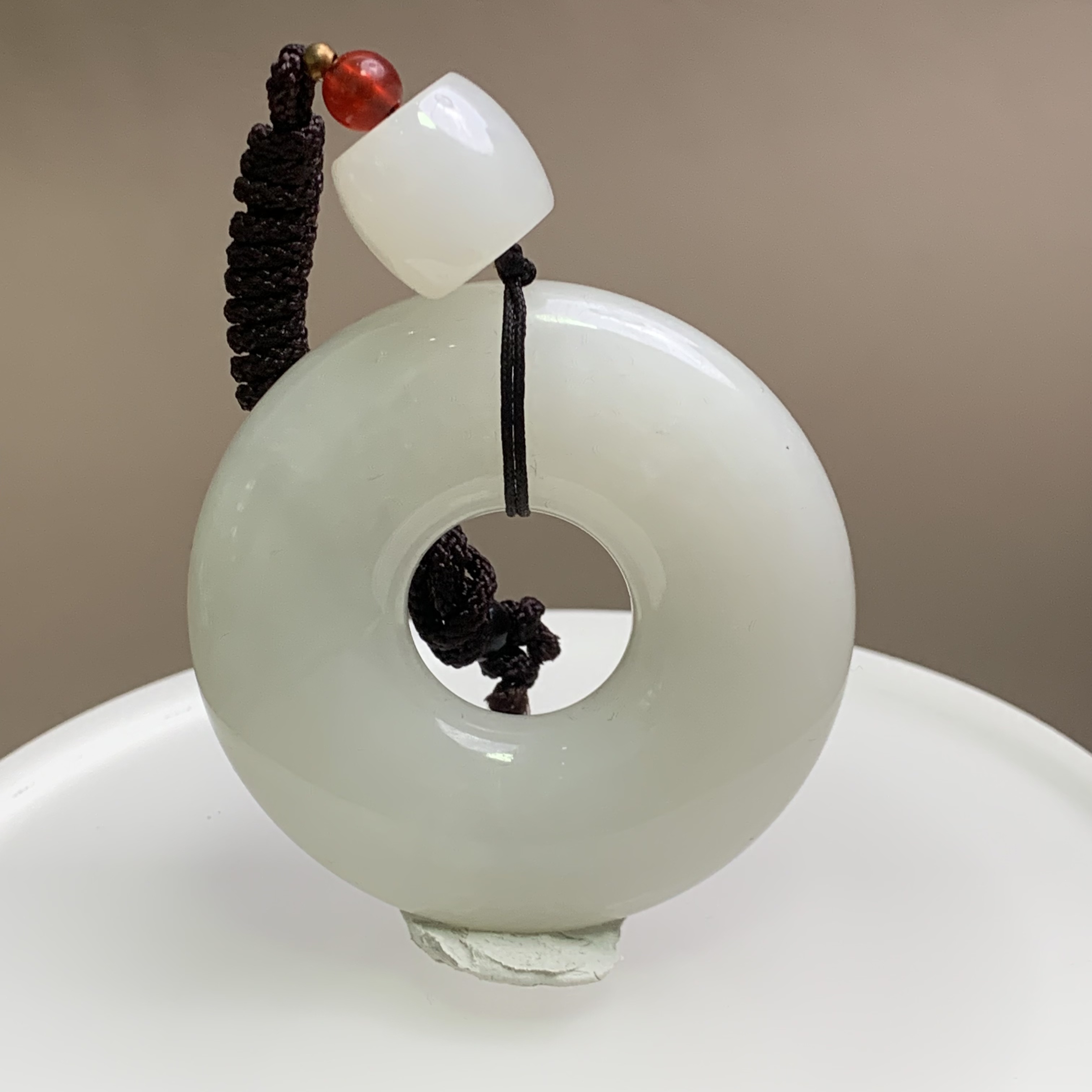 D2024珠宝玉石精选和田玉吊坠