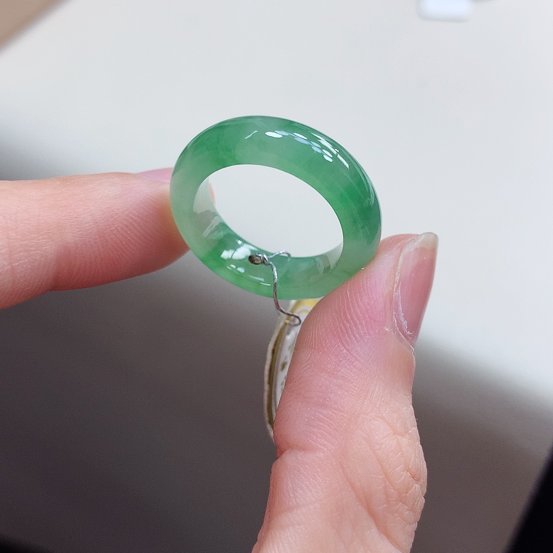 翡翠戒指未镶嵌14号