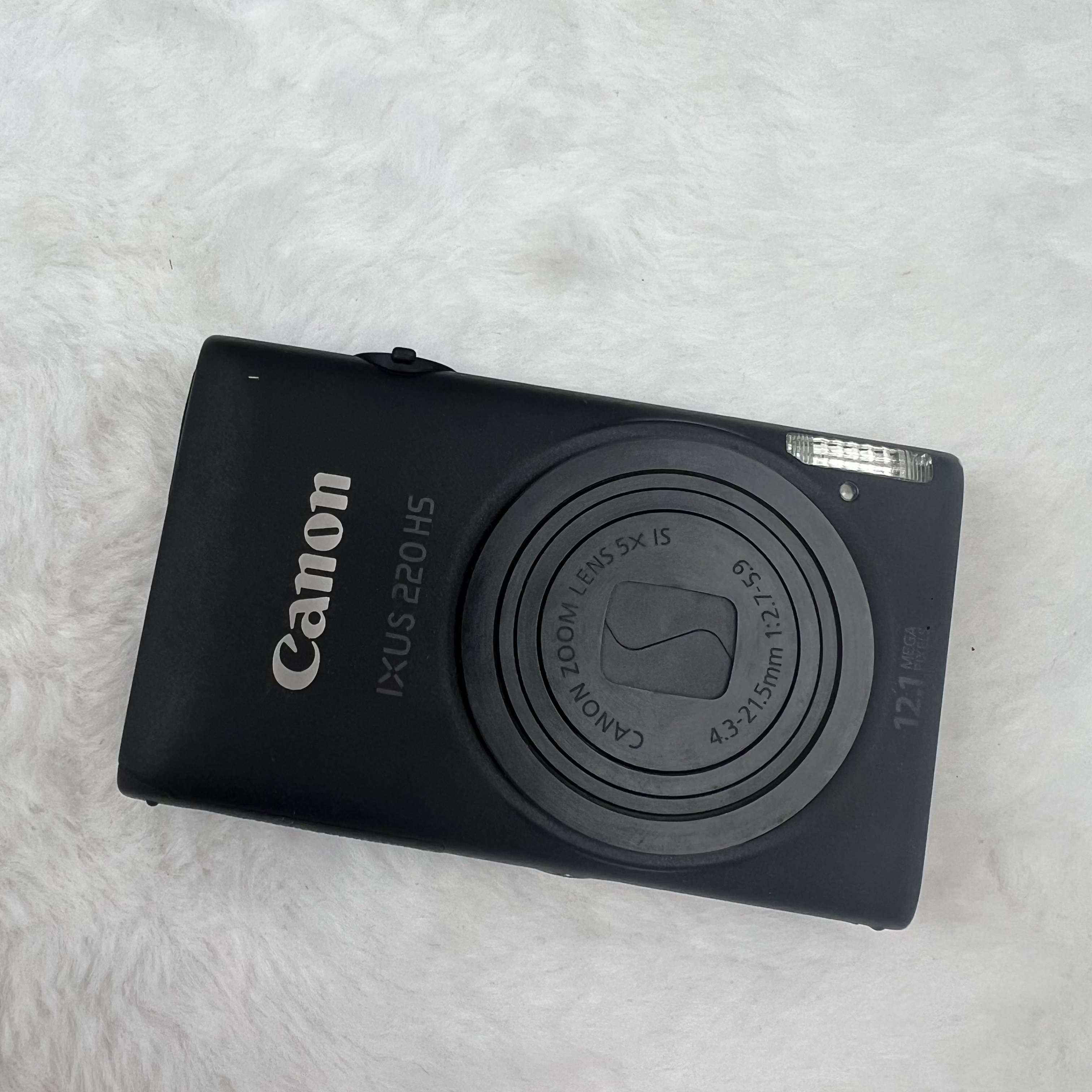 95新 Canon/佳能 ixus220黑色1210w像素5倍光学变焦实况冷白清透