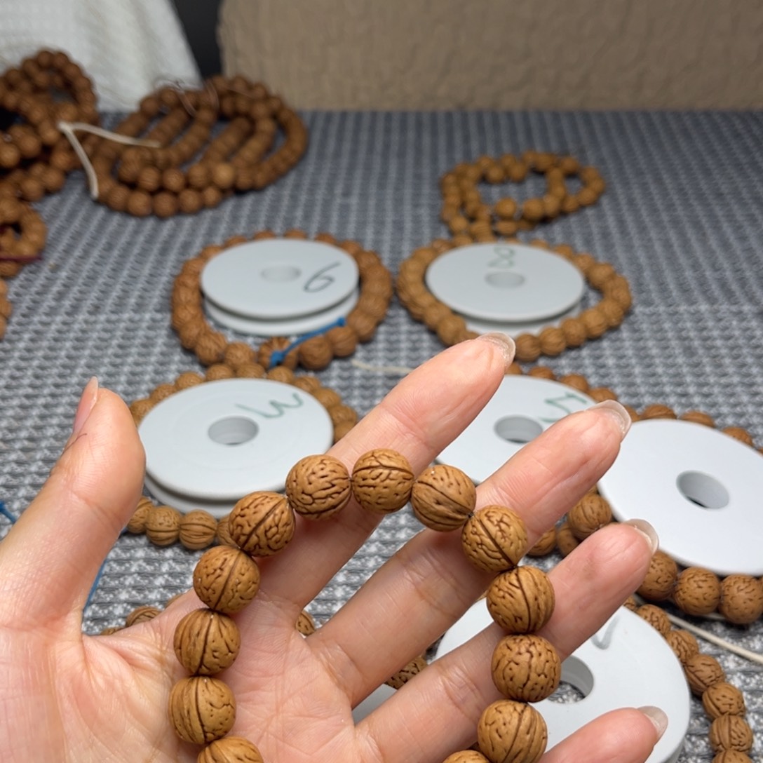 许***旭吊坠桃核88888888