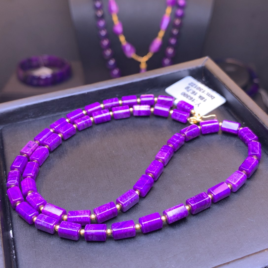 苏纪石（舒俱来）项链18K金镶嵌