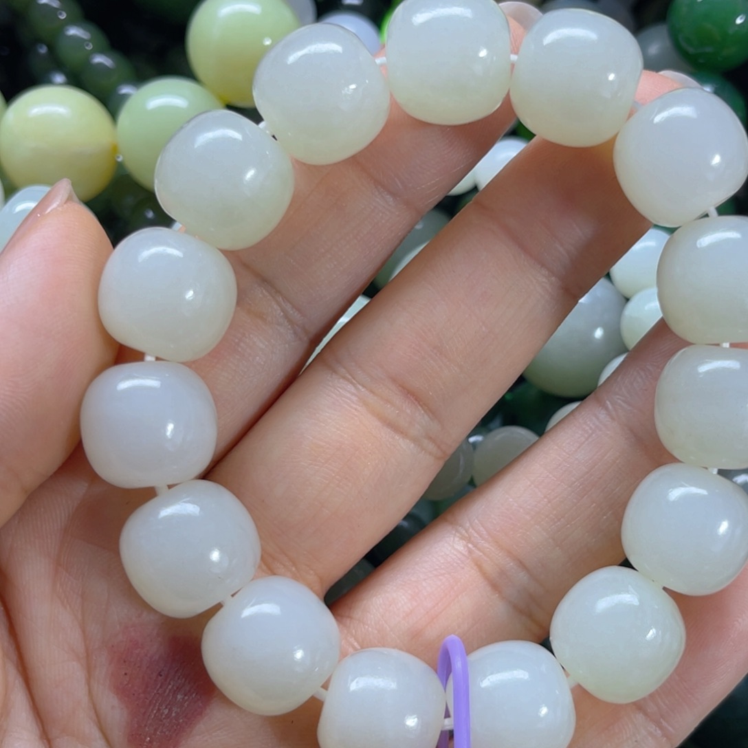 手链未镶嵌和田玉