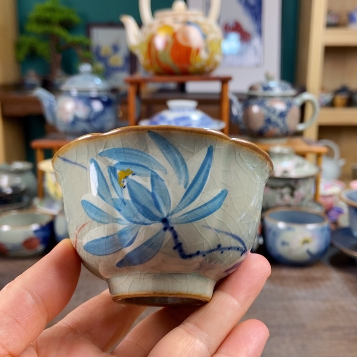 瓷片手工制作工艺精湛等特点