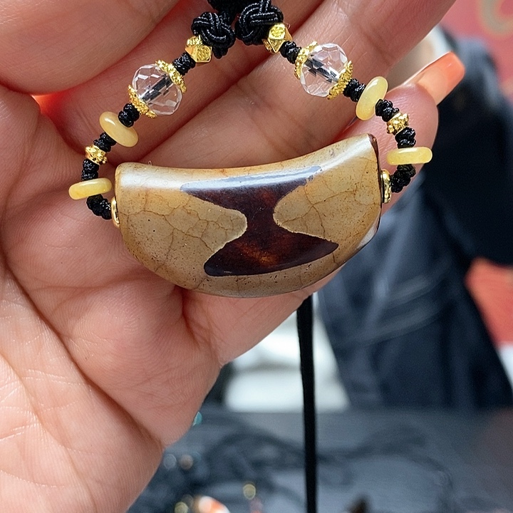 玛瑙/玉髓颈饰合金