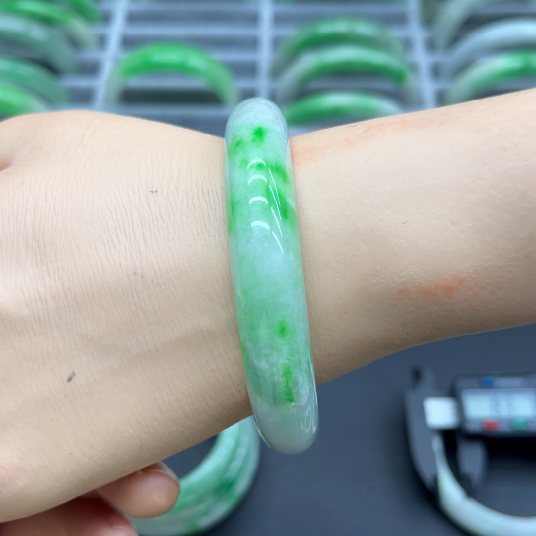 孙***猫1一物一物，闪购商品