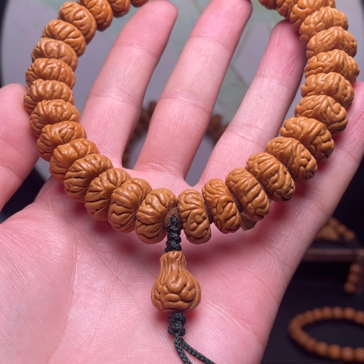 半***烟手串桃核16祥云手持
