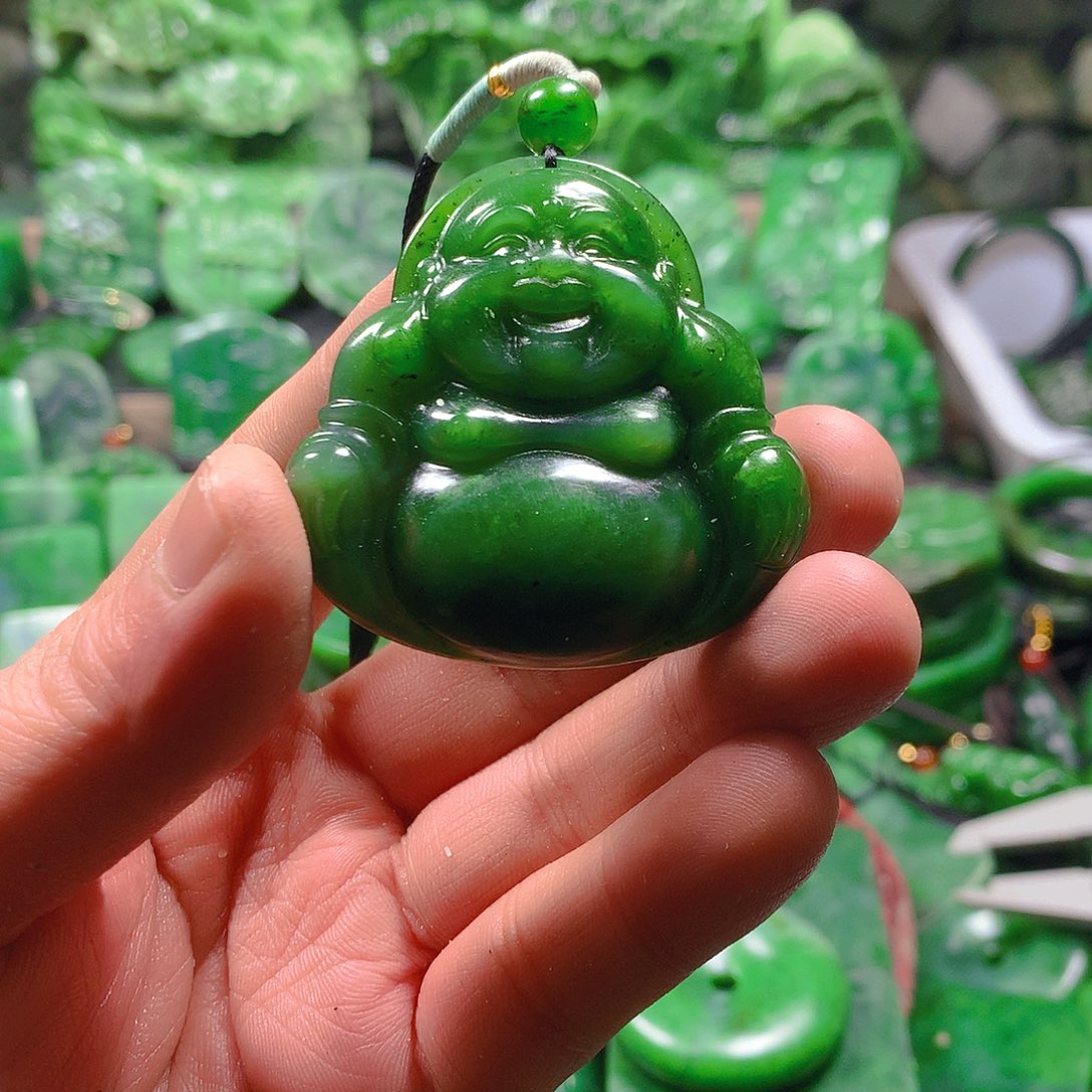 红***砖和田玉（碧玉）未镶嵌珠宝奇石