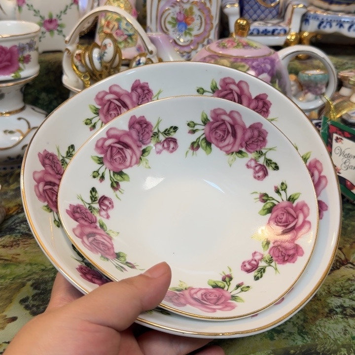 鹿与海陶瓷家居有限公司