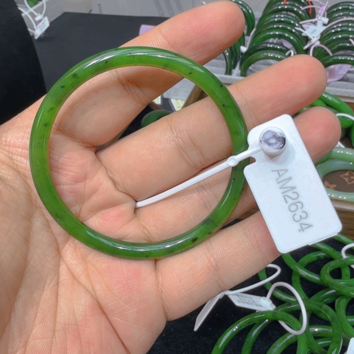 和田玉（碧玉）手镯未镶嵌58