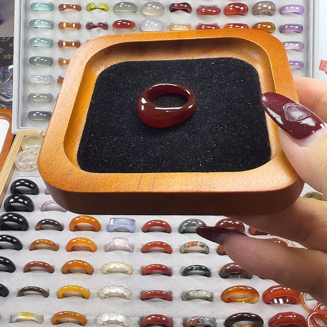 玛瑙/玉髓未镶嵌戒指B6不退换18港17