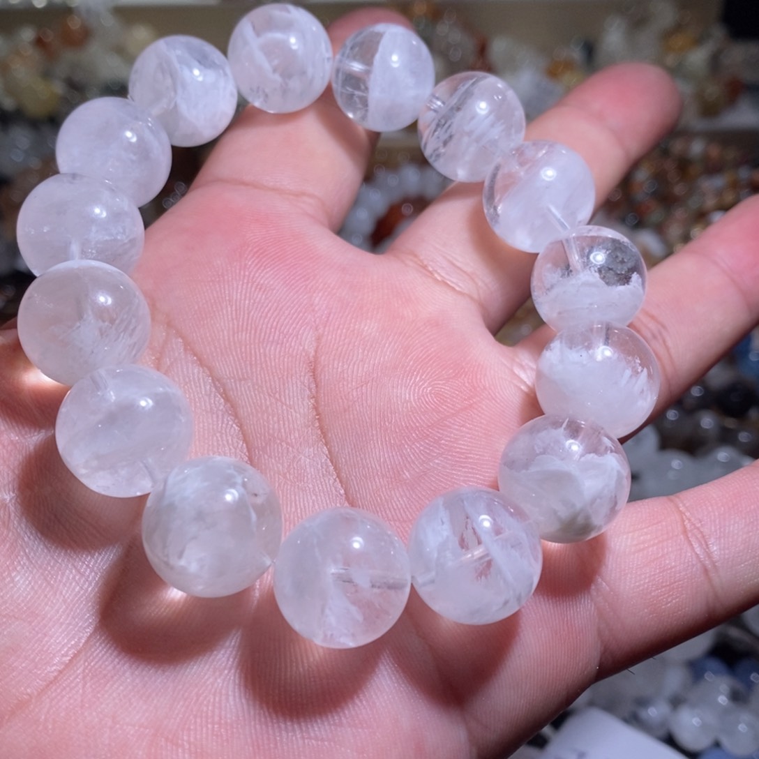 颖***贝水晶手串未镶嵌手链