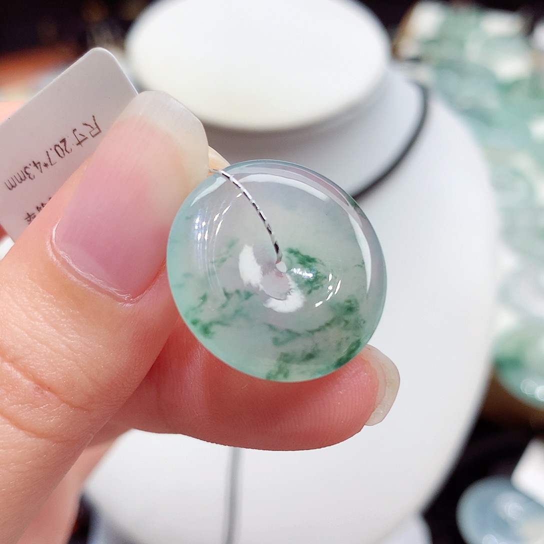 颈饰未镶嵌翡翠翡翠15，20.7/4.3