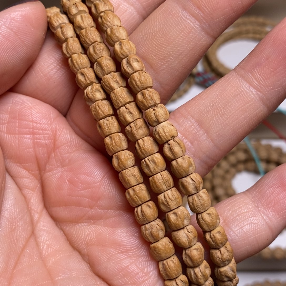 柏香籽/百香籽吊坠隐**名