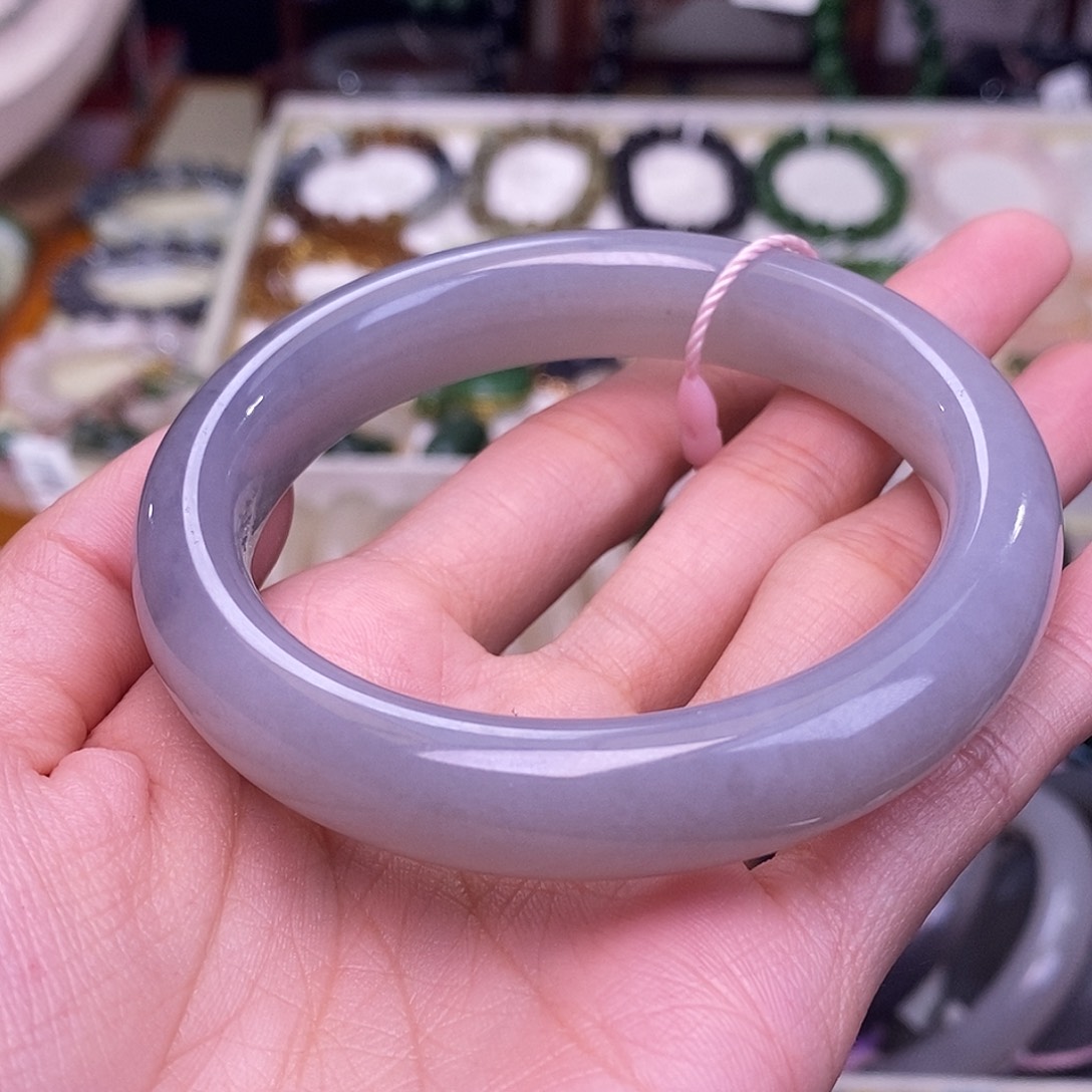 颈饰未镶嵌和田玉烟紫香芋紫手镯56.3圈口