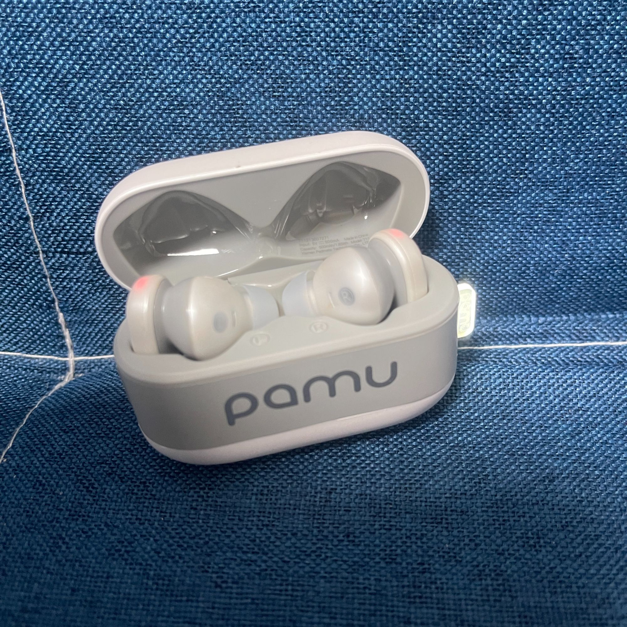 95新  派美e特 Pamu Z1 降噪款蓝牙耳机入耳式无线运动游戏